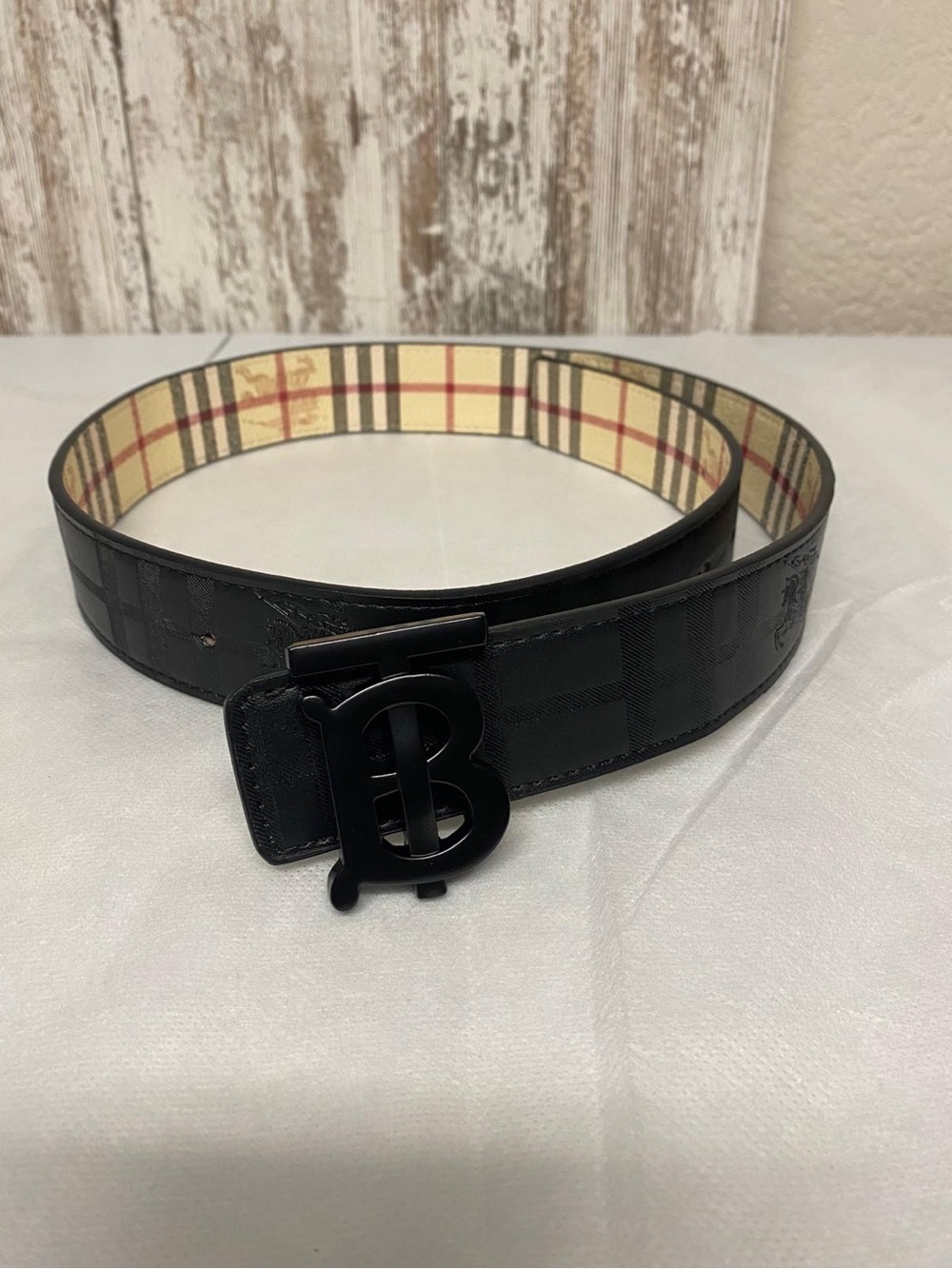 Burberry Black Leather Belt with Signature TB Buckle and Vintage Check Lining